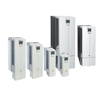 ACS510-01-125A-4 B055 과압 및 과류 보호 장치와 함께 벽에 장착 된 드라이브