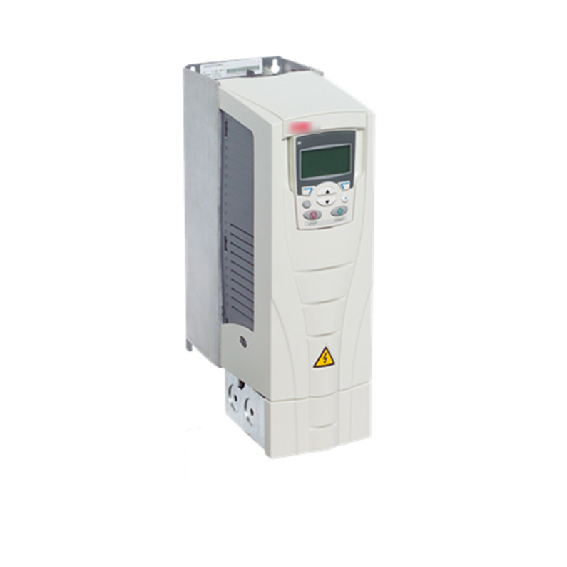 벽에 장착된 드라이브 ACS510-01-09A4-4 3ABD00015745-D 주파수 변환기 등급 전력 4